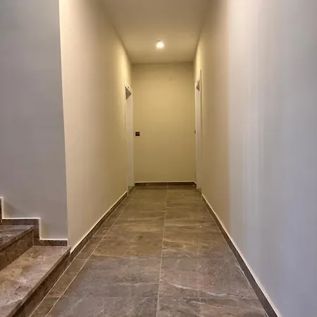Cozy 2-bedroom Apartment, Cleopatra Beach, Apartment