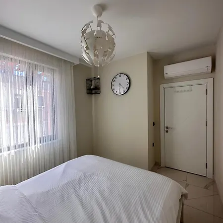 Cozy 2-bedroom Apartment, Cleopatra Beach, Apartment *